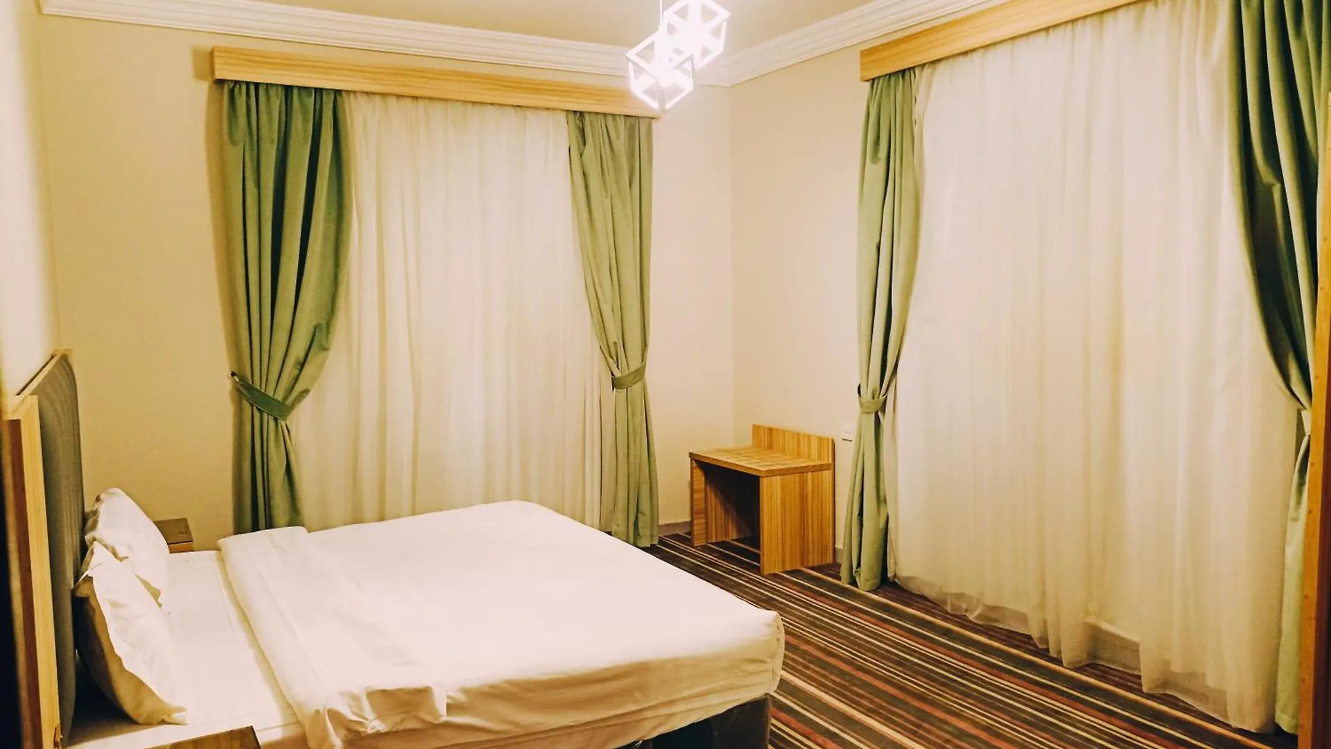 Al Hamra Palace - Al Hamra Branch 0*, Dschidda Saudi-Arabien